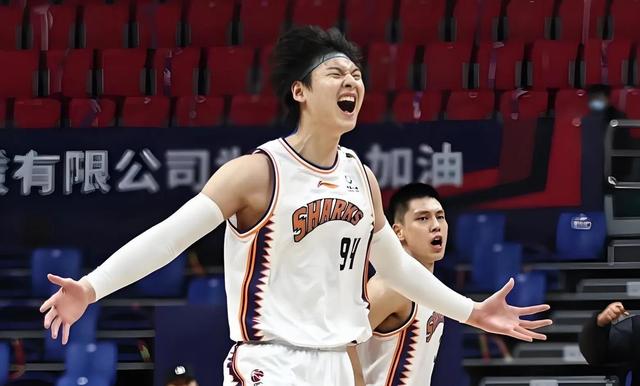 广东队爆发神级表现,CBA季后赛被彻底压制,绝杀的简单介绍 广东队爆发神级表现,CBA季后赛被彻底压制,绝杀的简单介绍