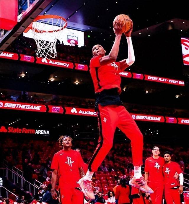 火箭客场险胜奇才，豪取两连胜