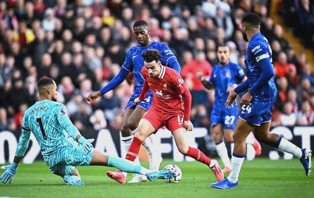 关于切尔西客场不敌亚特兰大，英超竞争白热化的信息