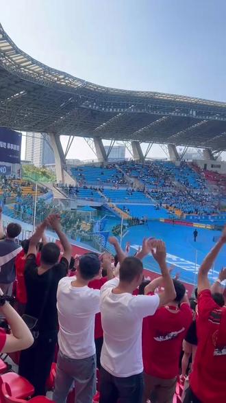 1xBit体育网页版-包含比赛现场掌声连连，中超联赛引爆热潮的词条