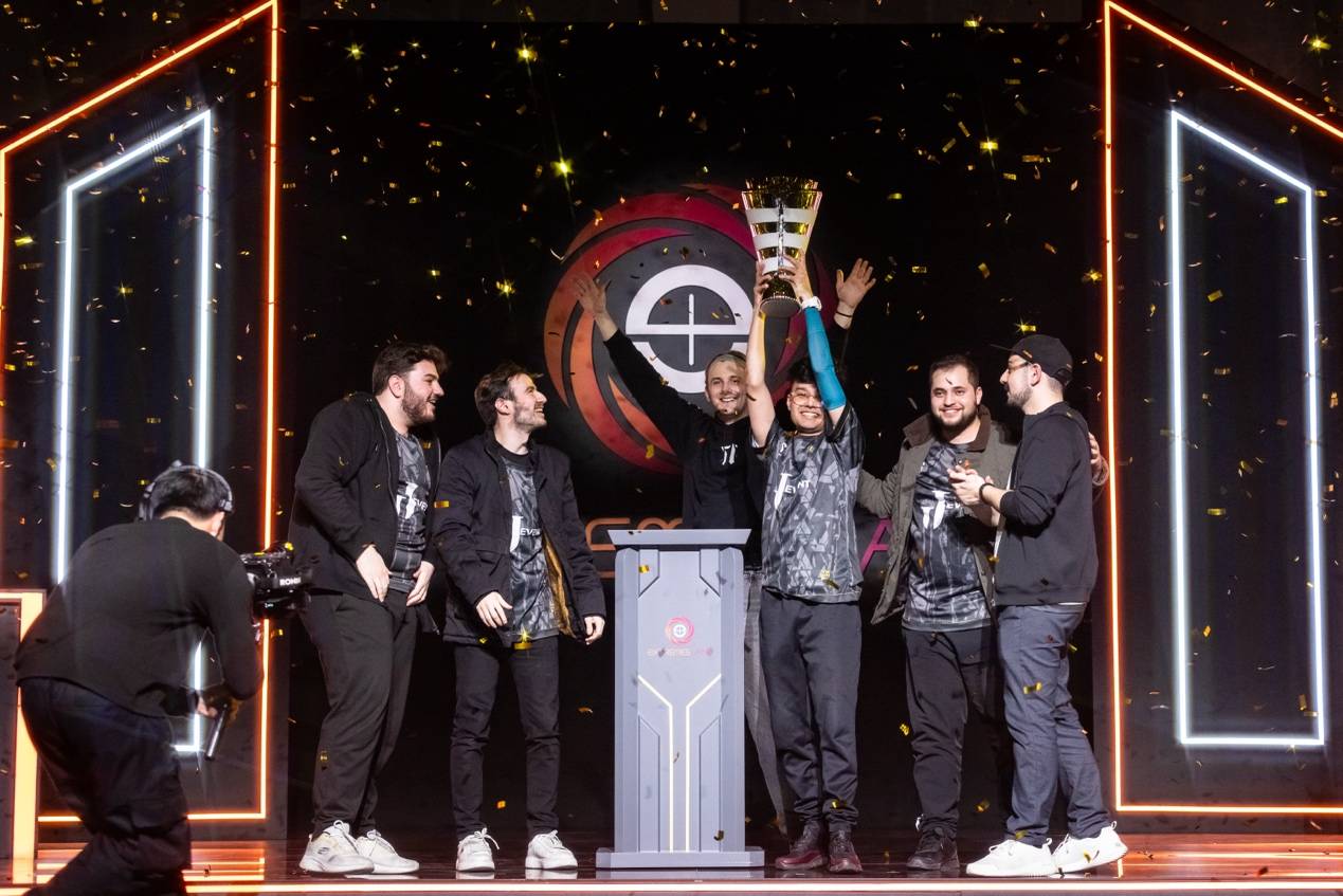 卢森堡队在悬念对决中脱颖而出,闯入下一轮 卢森堡队在悬念对决中脱颖而出,闯入下一轮