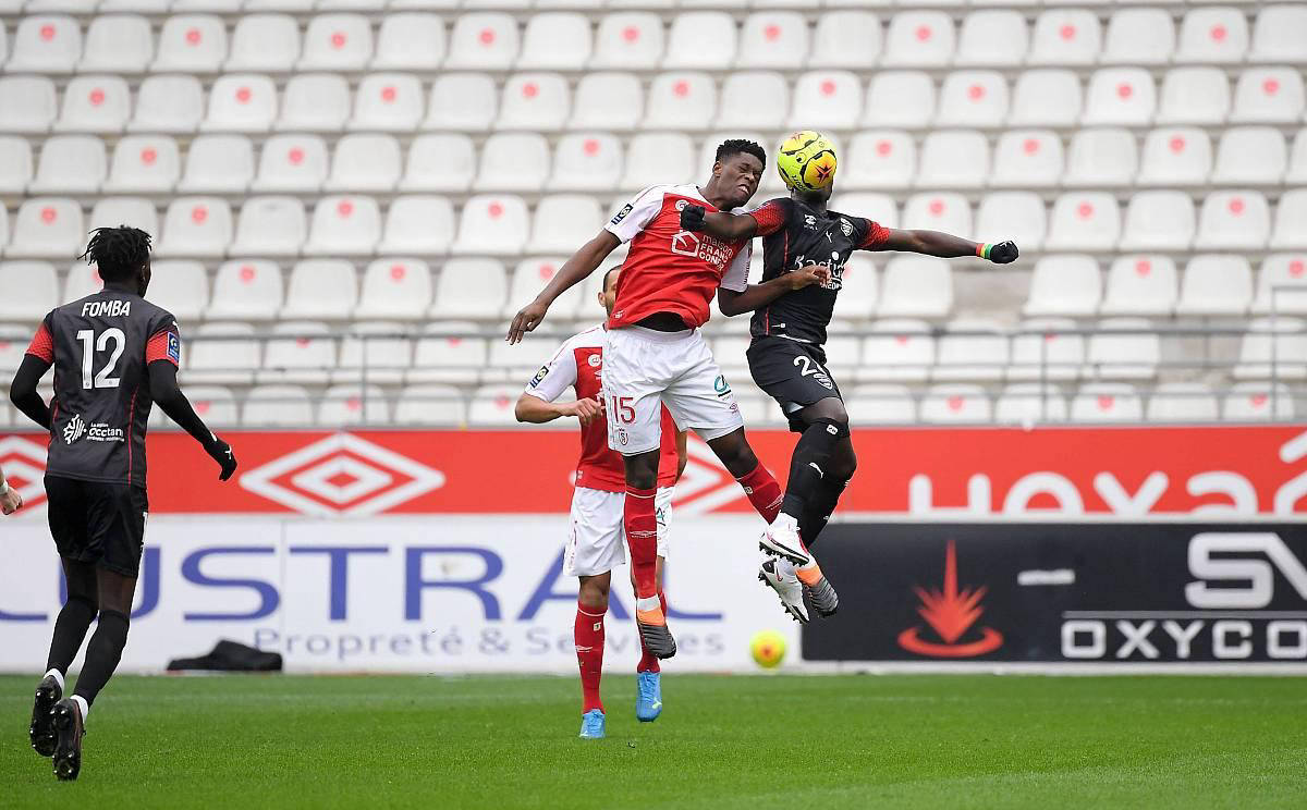 梅斯主场大胜圣埃蒂安，豪取三分