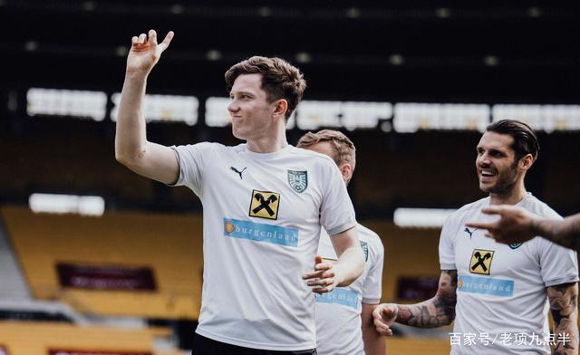 包含欧洲篮球联赛：瑞士队战胜奥地利队晋级决赛的词条