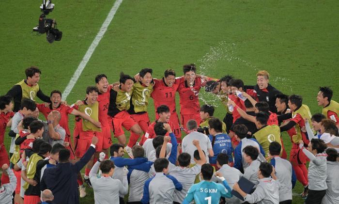 1xBit体育课程-葡萄牙客场战胜立陶宛队，锁定小组头名位置的简单介绍