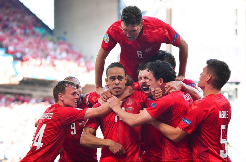 俄罗斯晋级，成功加入欧洲杯半决赛