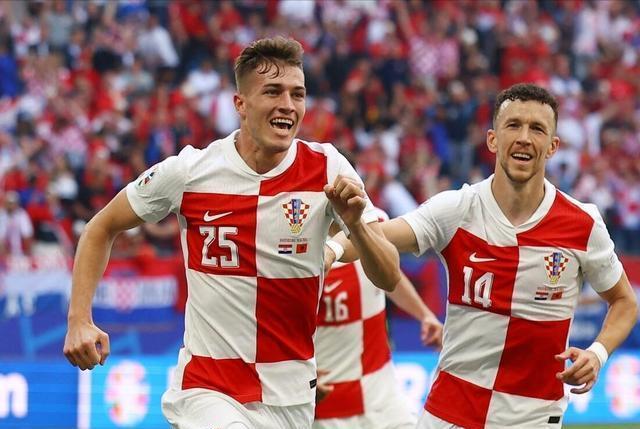 瑞士队击败克罗地亚队，挺进半决赛