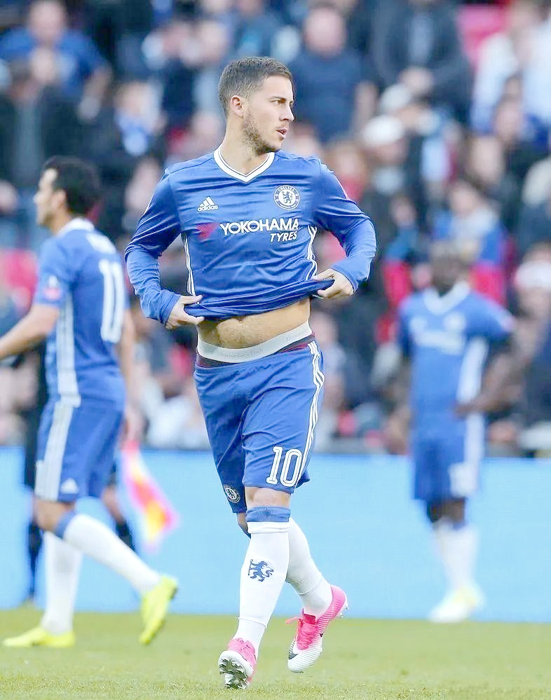 阿扎尔低迷状态持续，球队考虑是否需要换将