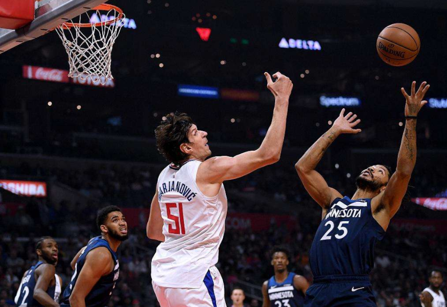 狼队攻守平衡受捧，战绩可观的简单介绍