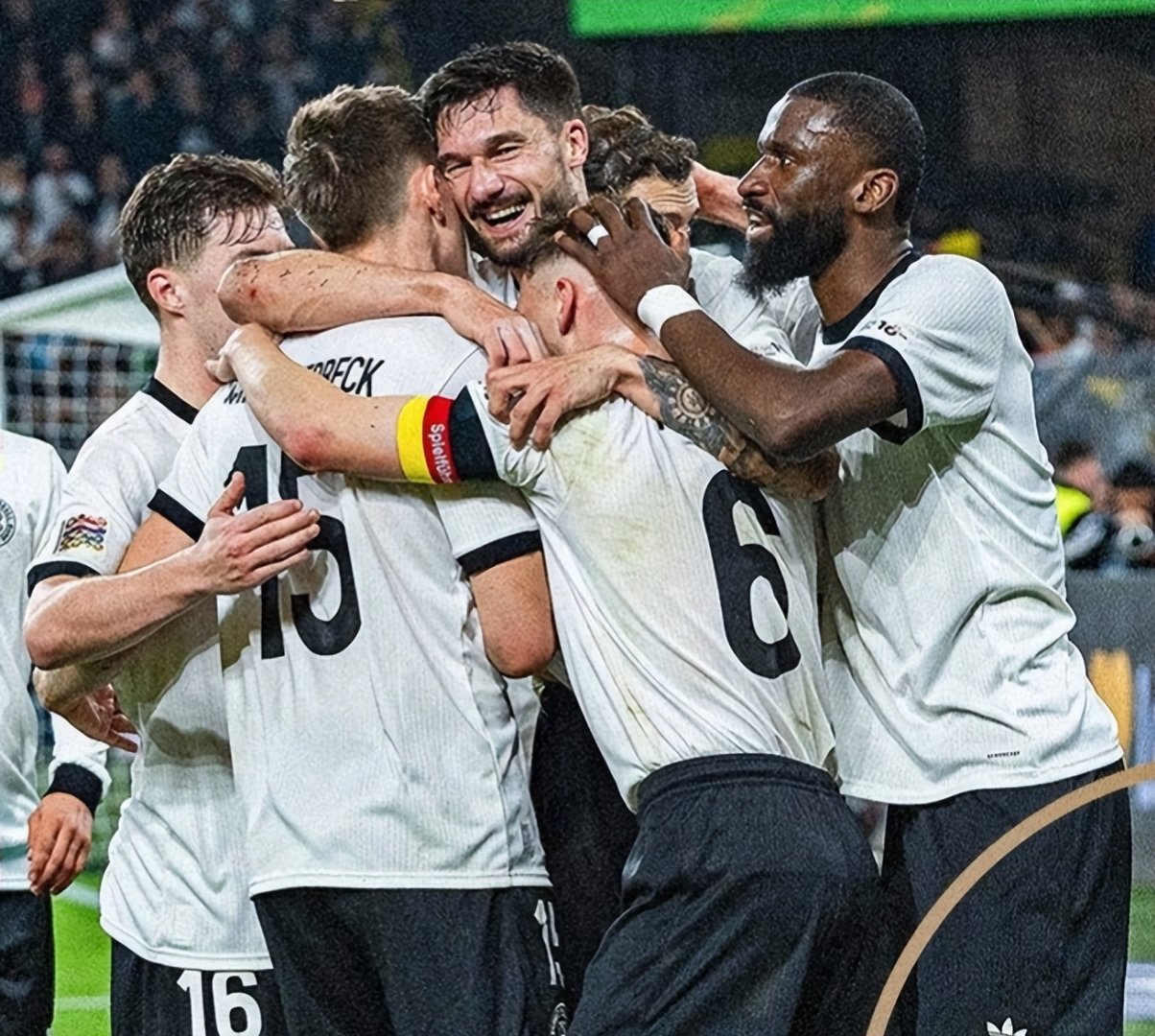 1xBit体育vip注册-欧国联四强战打响，球场上演白热化比拼